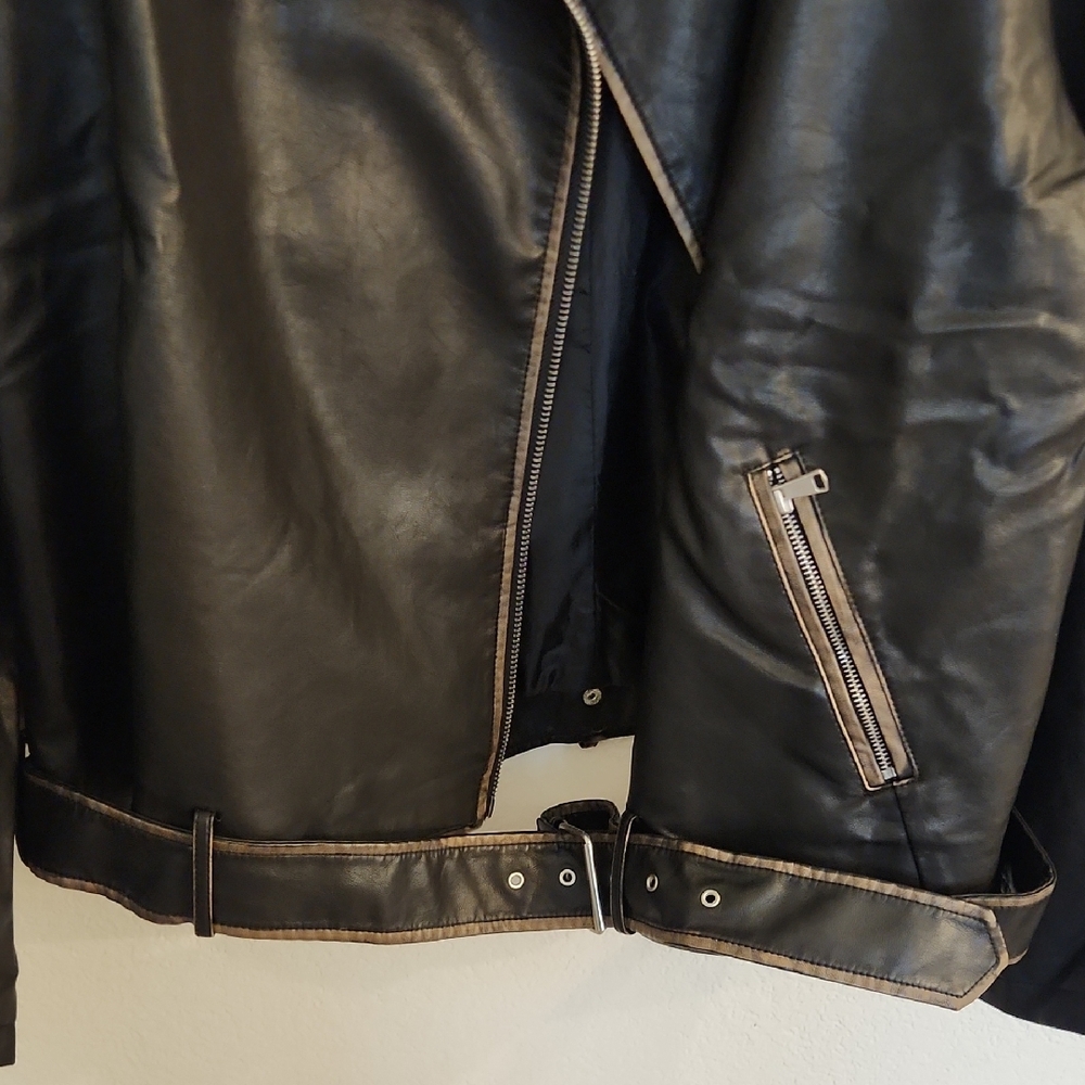 S P Y M Womens Worn Effect Faux Leather Jacket, Faded Moto Biker Coat with Belt - Picture 6 of 10